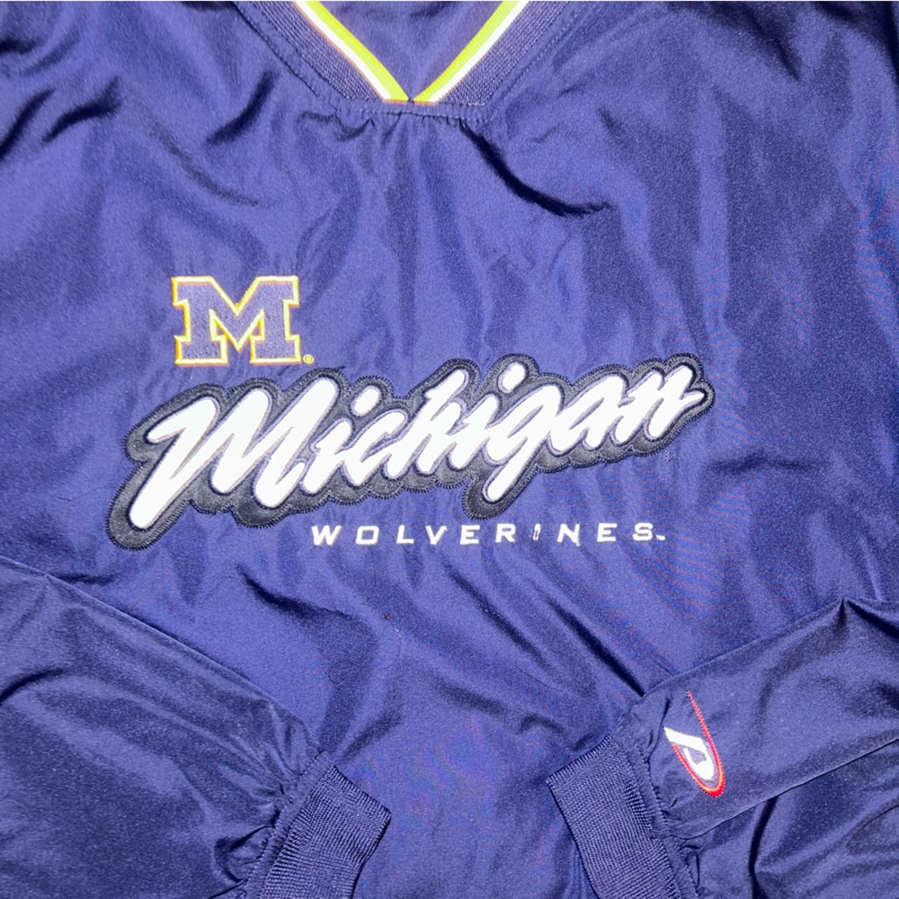 Vintage University of Michigan V-neck Pullover Size XL Made USA - Picture 3 of 5